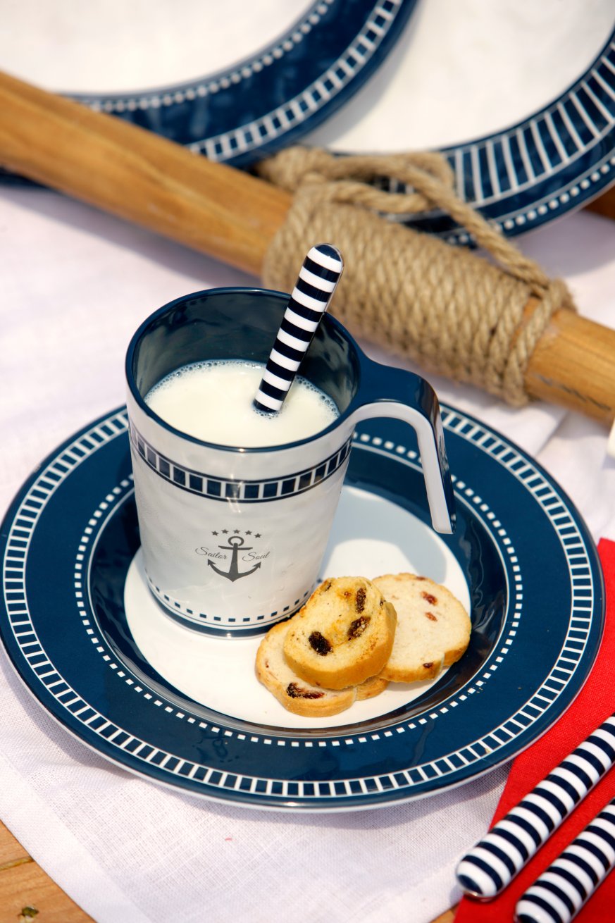 Sailor Soul 6 Place Tableware Set